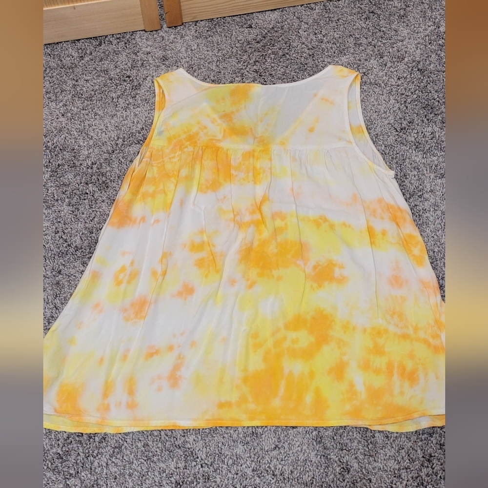☀️Old Navy Tie dye Flowy Tank Top Size L - Picture 5 of 5